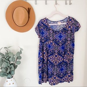 Geometric Pattern Tunic Top